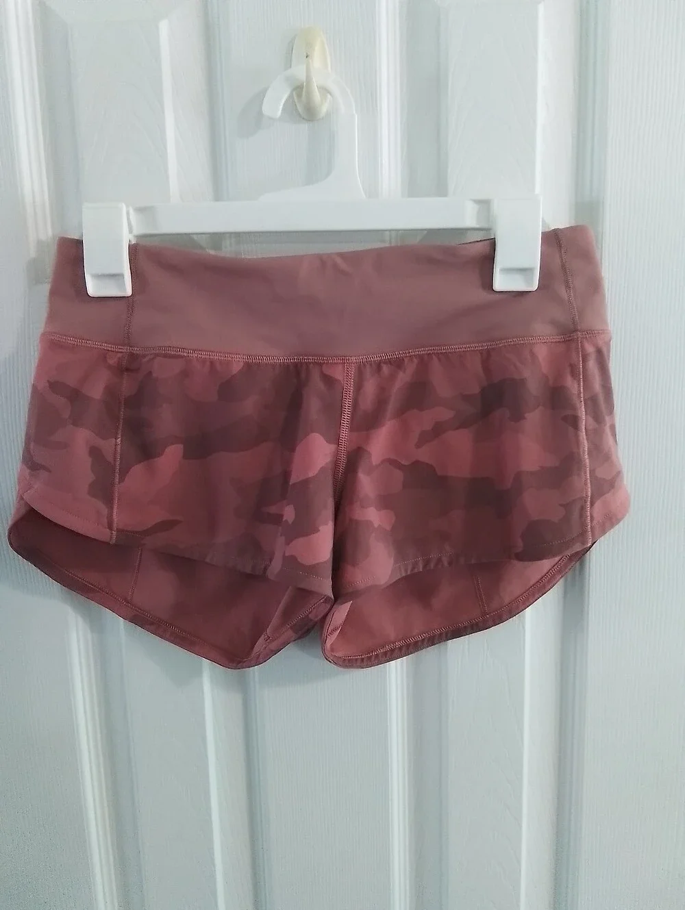 lululemon athletica Rose Camo Low-Rise Athletic Shorts